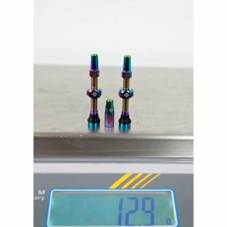 Notubes Muc Off Tubelessventil SV (44mm) Rainbow Aluminium Oilslick 3 Notubes Muc Off Tubelessventil SV (44mm) Rainbow Aluminium Oilslick